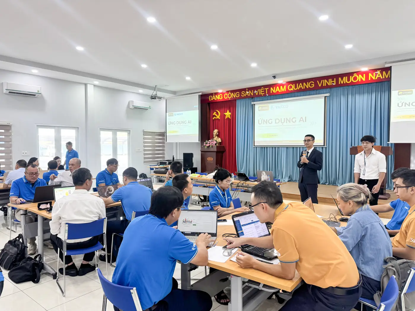 VASCO – Công ty Bay Dịch vụ Hàng không — lớp học