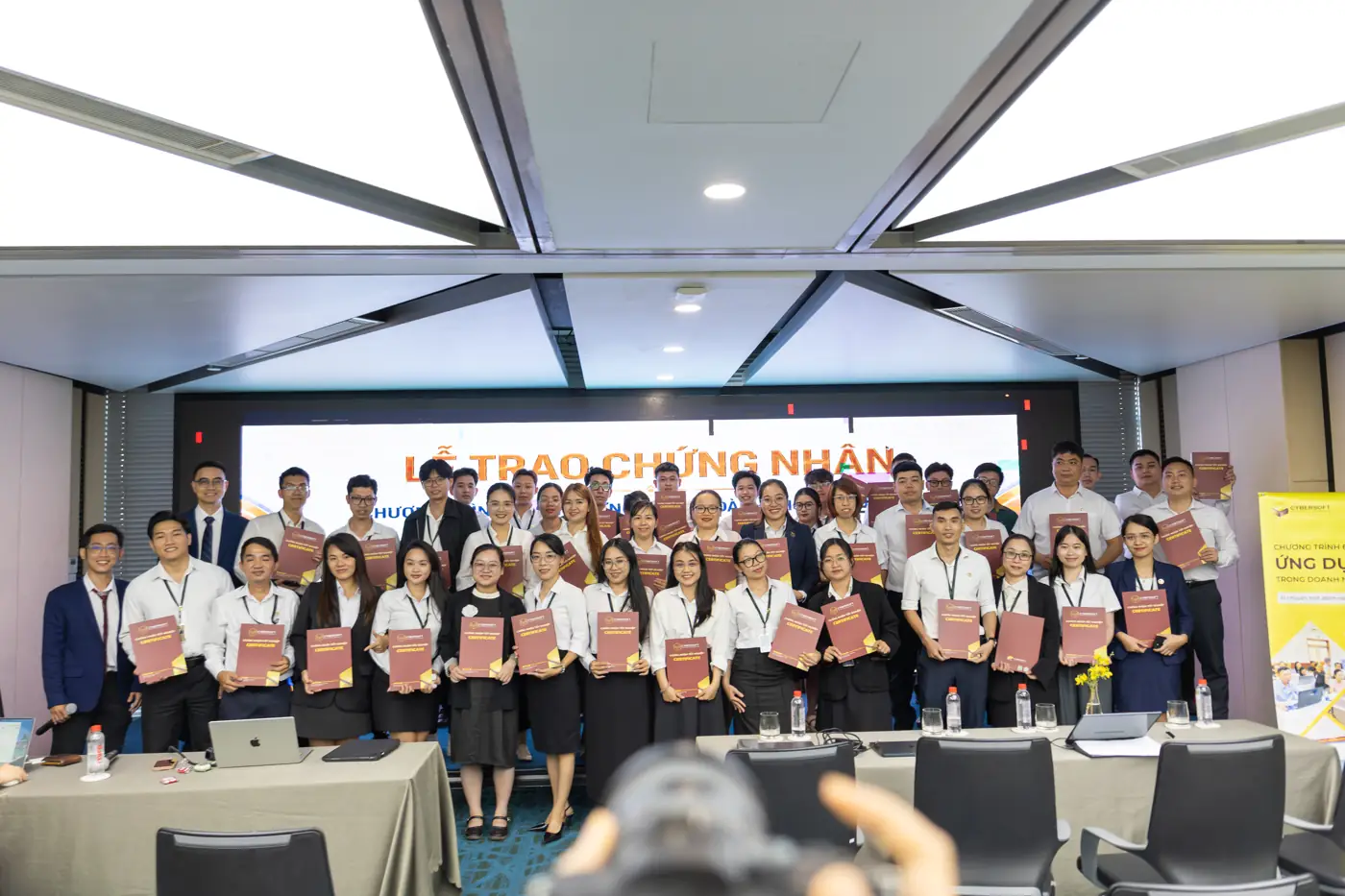 Regal Group — chứng nhận