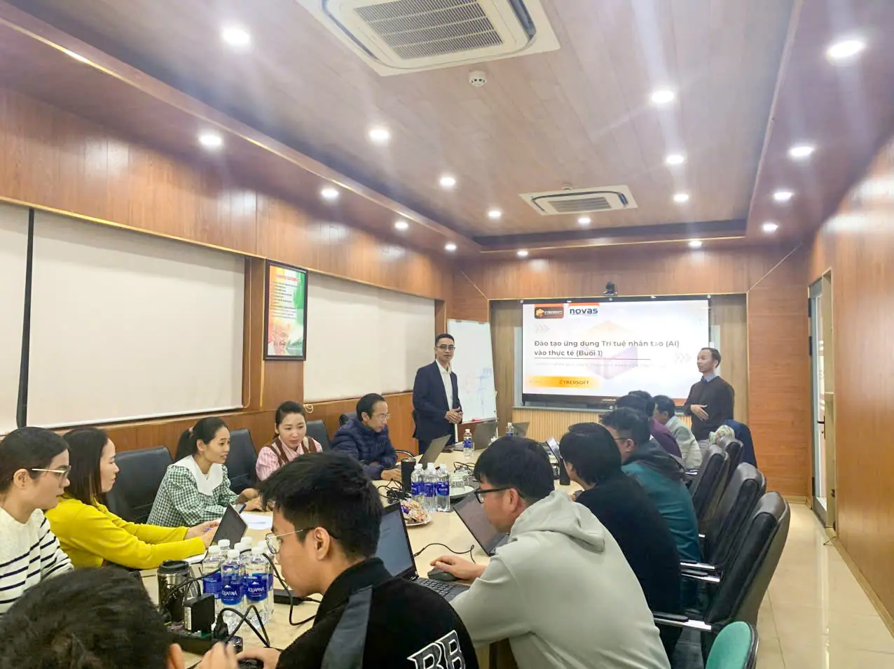 NOVAS – Kỹ thuật Sao Mới — lớp học