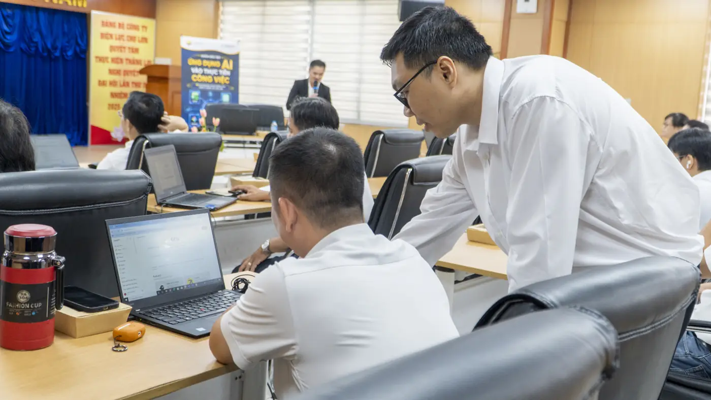 Điện lực Chợ Lớn — lớp học