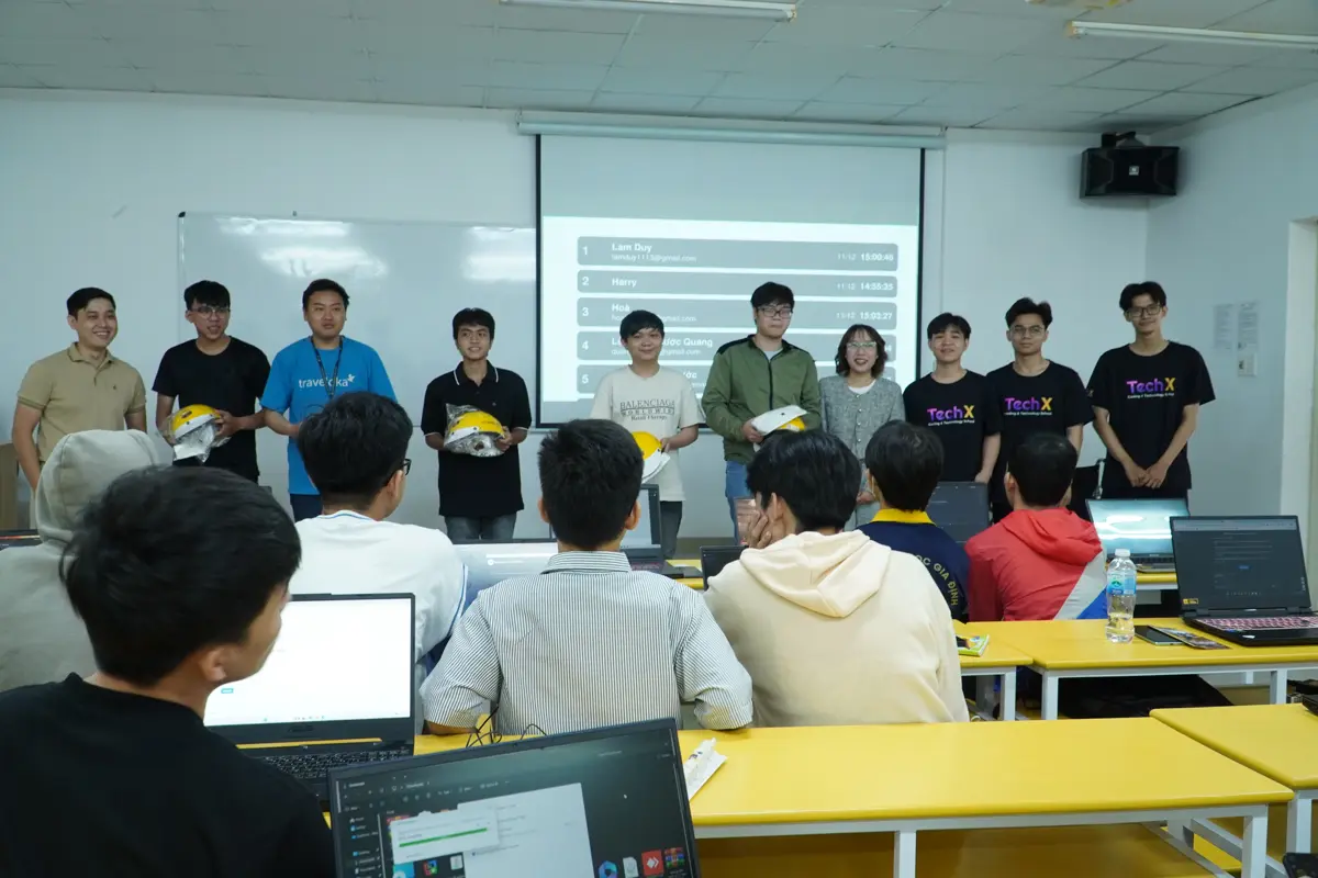 Training Mobile cùng ĐH Gia Định