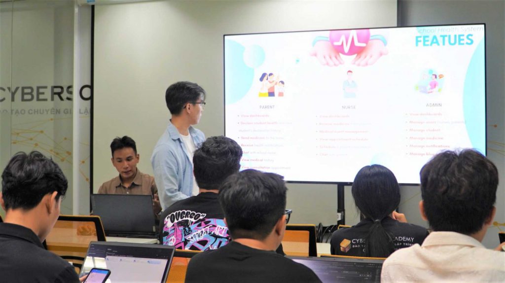 Giai đoạn 5: Dự án thực tế & xây dựng Portfolio (1-2 Tháng)